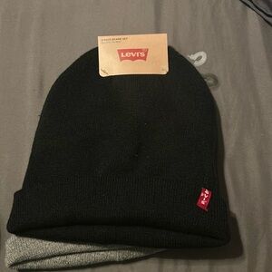 NWT men’s Levi’s 2 pack beanie set